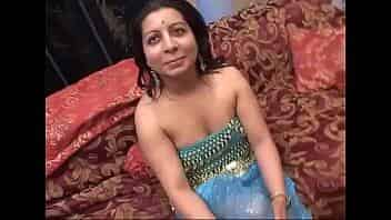 Indian girl fucking for money with american video