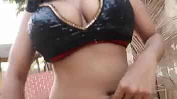 Bhojpuri Navel Boob Hot Songs video