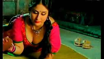 Kareena Kapoor touched inappropriately video